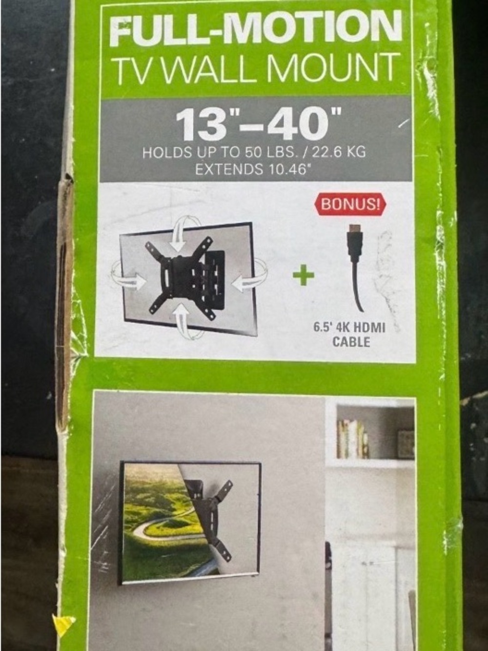 Sanuk Full-Motion TV Wall Mount in Green and Black